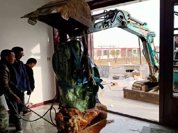奇石搬運(yùn)